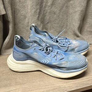 APL Streamline Blue Sneakers, Size 9